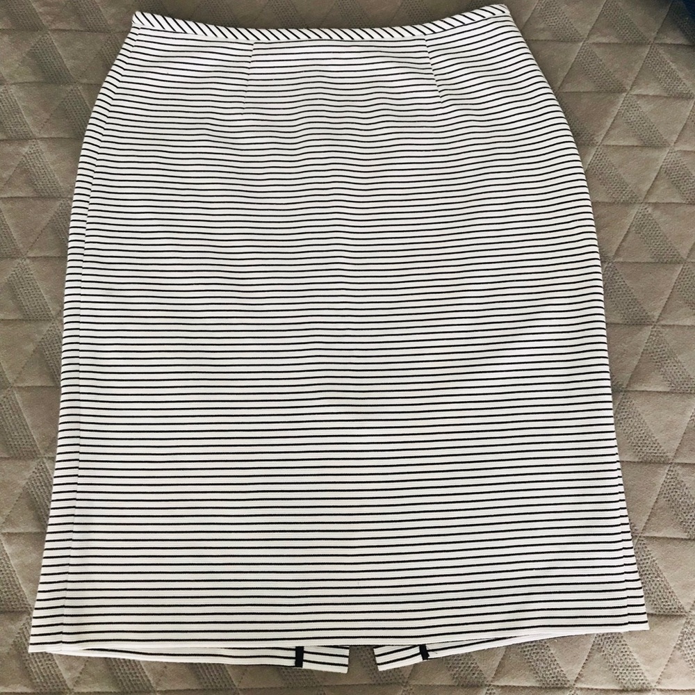 Calvin Klein Pencil Skirt